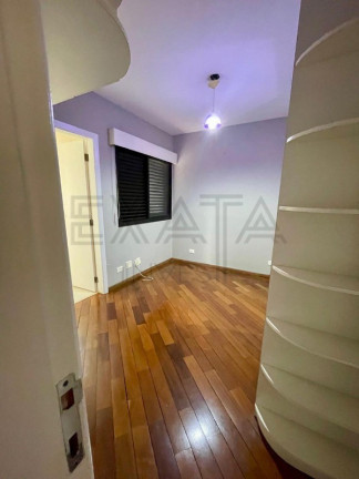 Imagem Imóvel com 3 Quartos à Venda, 160 m² em Vila Suzana - São Paulo Imagem Imóvel com 3 Quartos à Venda, 160 m² em Vila Suzana - São Paulo