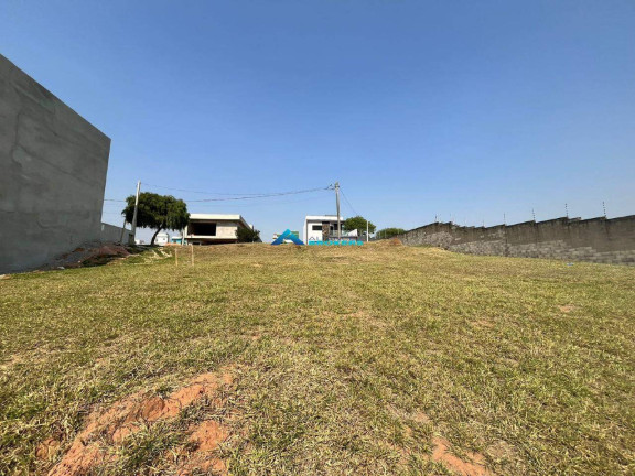 Imagem Terreno à Venda, 250 m² em Pinhal - Cabreúva Imagem Terreno à Venda, 250 m² em Pinhal - Cabreúva