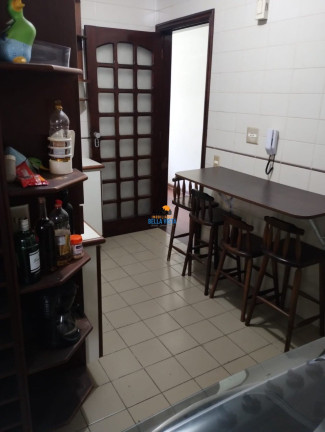 Imagem Apartamento com 2 Quartos à Venda,  em Gonzaguinha - São Vicente