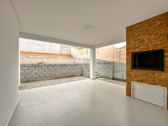 Imagem Casa com 3 Quartos à Venda, 360 m² em Pedra Branca - Palhoça Imagem Casa com 3 Quartos à Venda, 360 m² em Pedra Branca - Palhoça