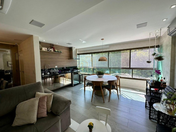 Imagem Imóvel com 4 Quartos à Venda, 156 m² em Pituaçu - Salvador Imagem Imóvel com 4 Quartos à Venda, 156 m² em Pituaçu - Salvador