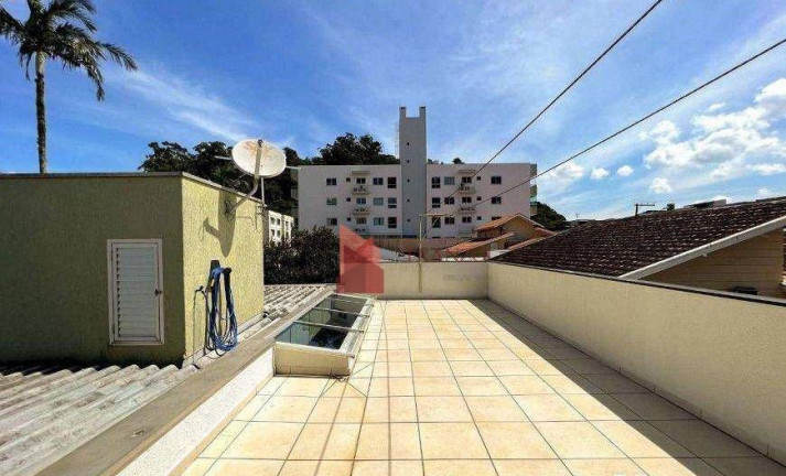 Imagem Casa com 3 Quartos à Venda, 252 m² em Fazenda - Itajaí