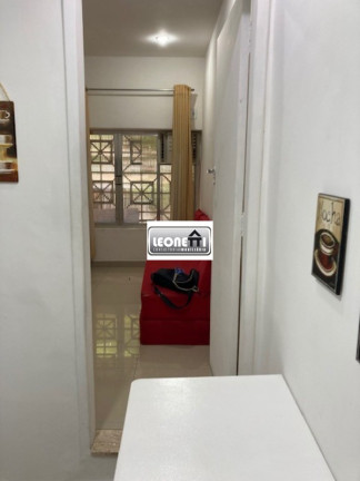 Imagem Kitnet com 1 Quarto à Venda, 18 m² em Copacabana - Rio De Janeiro