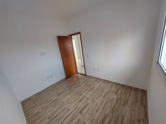 Imagem Casa com 2 Quartos à Venda, 50 m² em Maracanã - Praia Grande Imagem Casa com 2 Quartos à Venda, 50 m² em Maracanã - Praia Grande