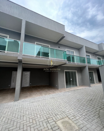 Imagem Sobrado com 3 Quartos à Venda, 138 m² em Piçarras - Guaratuba