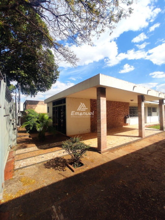 Imagem Casa com 2 Quartos à Venda, 350 m² em Centro - Campo Grande