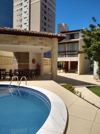 Imagem Casa com 6 Quartos à Venda ou Locação, 230 m² em Armação - Salvador