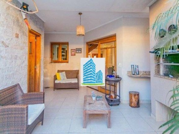 Imagem Sobrado com 4 Quartos à Venda, 255 m² em Jardim Itu - Porto Alegre Imagem Sobrado com 4 Quartos à Venda, 255 m² em Jardim Itu - Porto Alegre