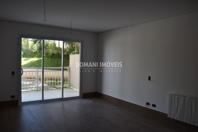 Imagem Imóvel com 1 Quarto à Venda, 72 m² em Região De Capivari - Campos Do Jordão Imagem Imóvel com 1 Quarto à Venda, 72 m² em Região De Capivari - Campos Do Jordão