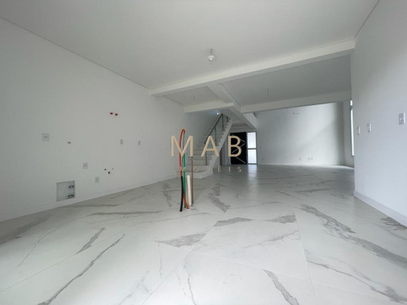 Imagem Casa com 4 Quartos à Venda, 606 m² em Ingleses - Florianópolis Imagem Casa com 4 Quartos à Venda, 606 m² em Ingleses - Florianópolis