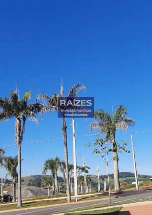 Imagem Terreno à Venda, 250 m² em Bragança Paulista Imagem Terreno à Venda, 250 m² em Bragança Paulista
