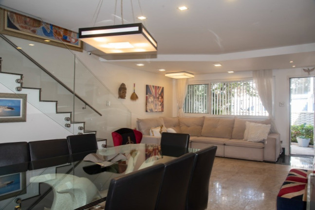 Imagem Casa com 3 Quartos à Venda, 150 m² em Campo Belo - São Paulo