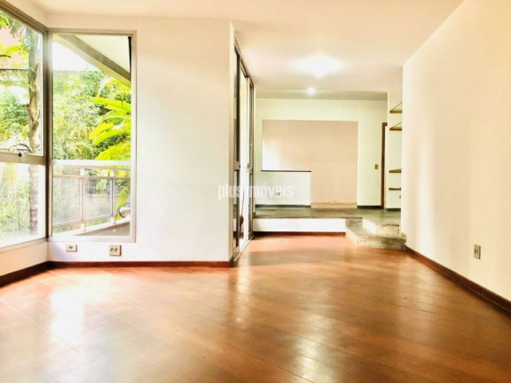 Apartamento com 3 Quartos para Alugar, 195 m² em Real Parque - São Paulo
