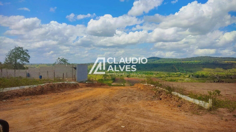 Terreno à Venda, 250 m² em Registro - Feira De Santana