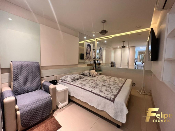 Imagem Imóvel com 3 Quartos à Venda, 156 m² em Praia Da Costa - Vila Velha Imagem Imóvel com 3 Quartos à Venda, 156 m² em Praia Da Costa - Vila Velha