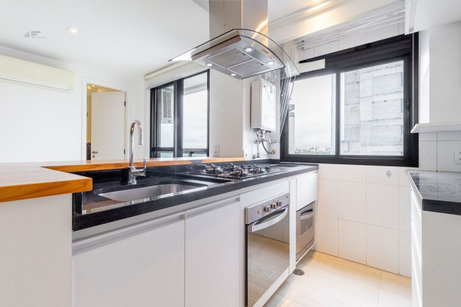 Imagem Apartamento com 1 Quarto à Venda, 77 m² em Pinheiros - São Paulo Imagem Apartamento com 1 Quarto à Venda, 77 m² em Pinheiros - São Paulo