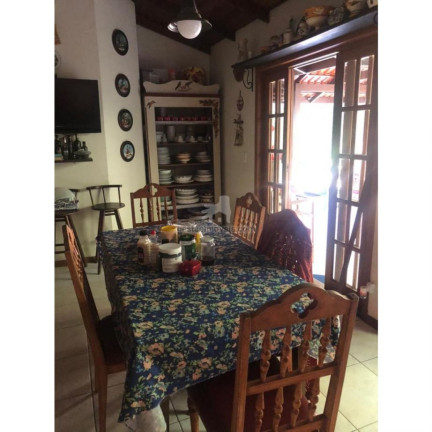 Imagem Casa com 4 Quartos à Venda, 446 m² em Ariribá - Balneário Camboriú Imagem Casa com 4 Quartos à Venda, 446 m² em Ariribá - Balneário Camboriú
