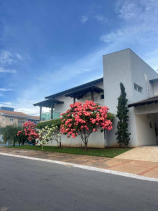 Imagem Casa de Condomínio com 6 Quartos à Venda, 785 m² em Jardim Itália - Cuiabá