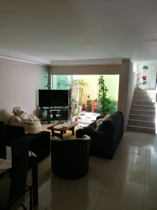 Imagem Sobrado com 3 Quartos à Venda, 260 m² em Jardim Da Gloria - Sp Imagem Sobrado com 3 Quartos à Venda, 260 m² em Jardim Da Gloria - Sp