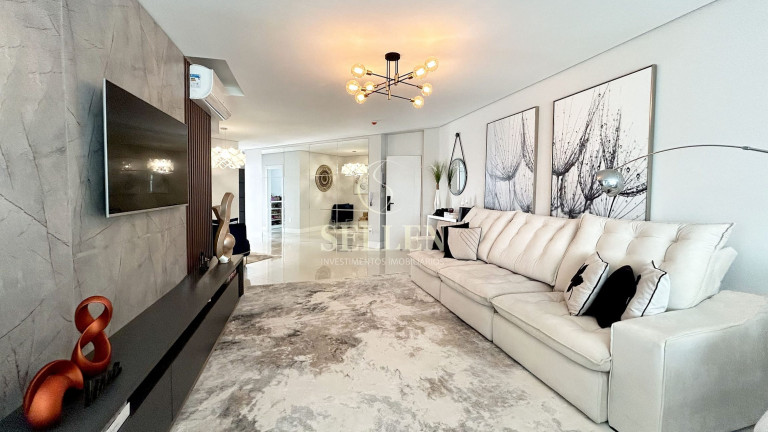 Imagem Apartamento com 3 Quartos à Venda, 155 m² em Pioneiros - Balneário Camboriú Imagem Apartamento com 3 Quartos à Venda, 155 m² em Pioneiros - Balneário Camboriú