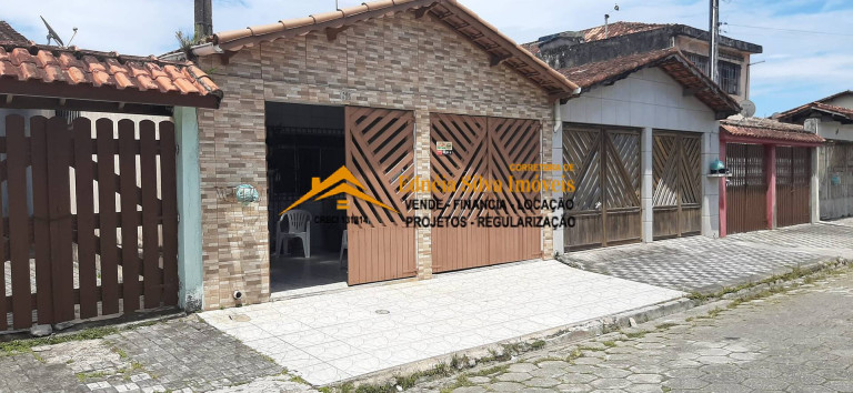 Casa com 2 Quartos à Venda, 138 m² em Balneário Samas - Mongaguá