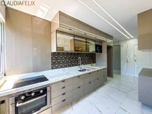 Imagem Imóvel com 3 Quartos à Venda, 272 m² em Canto Do Forte - Praia Grande
