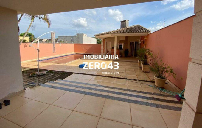 Imagem Casa com 3 Quartos para Alugar, 306 m² em Lago Parque - Londrina