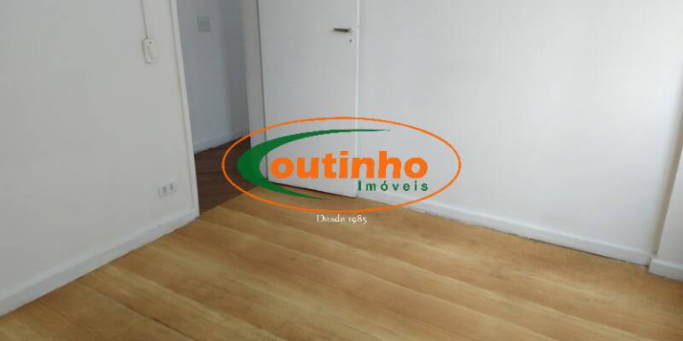 Imagem Apartamento com 2 Quartos à Venda, 69 m² em Vila Isabel - Rio De Janeiro Imagem Apartamento com 2 Quartos à Venda, 69 m² em Vila Isabel - Rio De Janeiro
