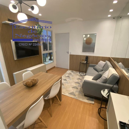 Imagem Imóvel com 2 Quartos à Venda, 40 m² em Hípica - Porto Alegre Imagem Imóvel com 2 Quartos à Venda, 40 m² em Hípica - Porto Alegre