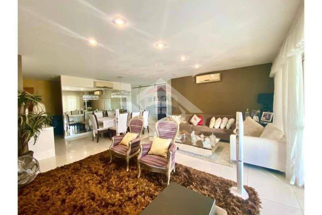 Imagem Apartamento com 4 Quartos à Venda, 233 m² em Barra Da Tijuca - Rio De Janeiro Imagem Apartamento com 4 Quartos à Venda, 233 m² em Barra Da Tijuca - Rio De Janeiro