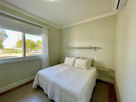 Imagem Casa com 4 Quartos à Venda, 267 m² em Condominio Green Village - Xangri-lá Imagem Casa com 4 Quartos à Venda, 267 m² em Condominio Green Village - Xangri-lá