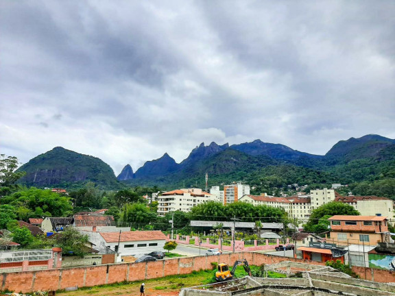 Imagem Imóvel com 1 Quarto à Venda, 38 m² em Alto - Teresópolis Imagem Imóvel com 1 Quarto à Venda, 38 m² em Alto - Teresópolis