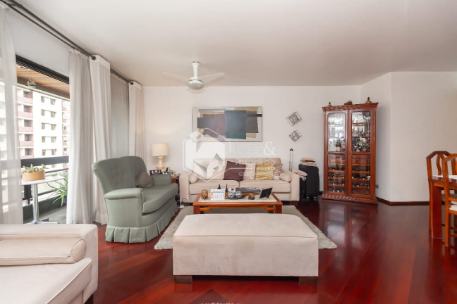 Imagem Apartamento com 3 Quartos à Venda, 118 m² em Itaim Bibi - São Paulo Imagem Apartamento com 3 Quartos à Venda, 118 m² em Itaim Bibi - São Paulo