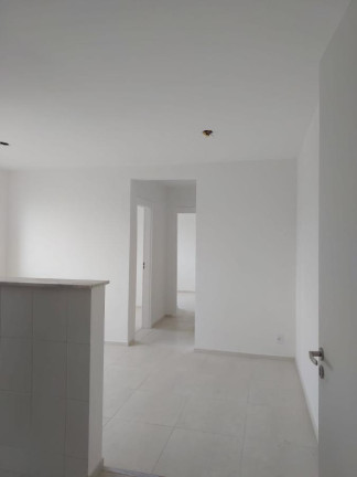 Imagem Apartamento com 2 Quartos à Venda, em Santíssimo - Rio De Janeiro Imagem Apartamento com 2 Quartos à Venda, em Santíssimo - Rio De Janeiro