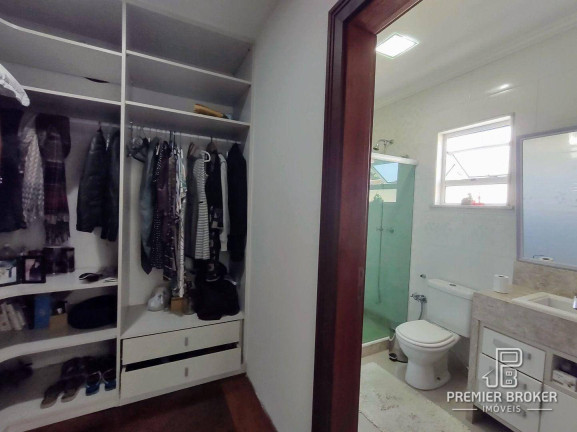 Imagem Casa com 6 Quartos à Venda, 220 m² em Tijuca - Teresópolis Imagem Casa com 6 Quartos à Venda, 220 m² em Tijuca - Teresópolis