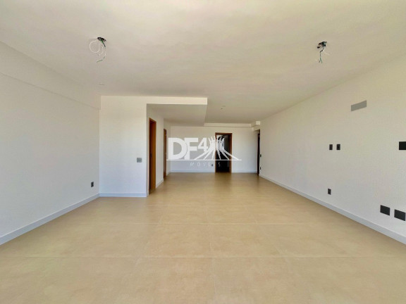Imagem Imóvel com 3 Quartos à Venda, 190 m² em Norte (águas Claras) - Brasília Imagem Imóvel com 3 Quartos à Venda, 190 m² em Norte (águas Claras) - Brasília