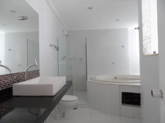 Imagem Cobertura com 4 Quartos à Venda, 360 m²