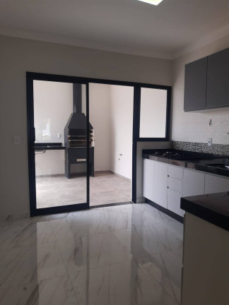 Imagem Casa de Condomínio com 3 Quartos à Venda, 160 m² em Cajuru Do Sul - Sorocaba