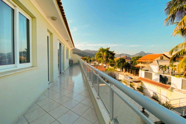 Imagem Casa com 5 Quartos à Venda, 1.200 m² em Piratininga - Niterói