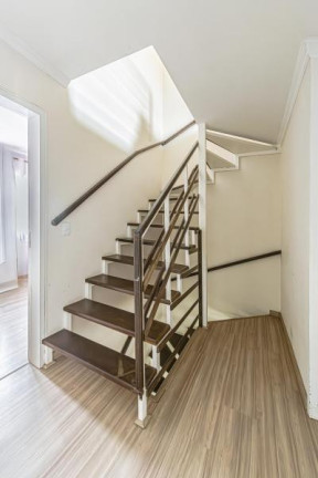Imagem Sobrado com 2 Quartos à Venda, 114 m² em Santa Cândida - Curitiba