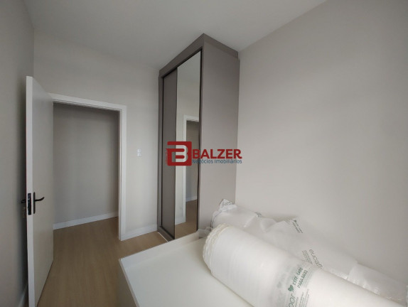 Imagem Apartamento com 3 Quartos à Venda, 76 m² em Centro - Florianópolis Imagem Apartamento com 3 Quartos à Venda, 76 m² em Centro - Florianópolis