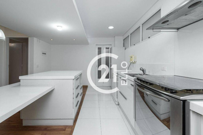 Imagem Apartamento com 3 Quartos para Alugar, 140 m² em Itaim Bibi - São Paulo