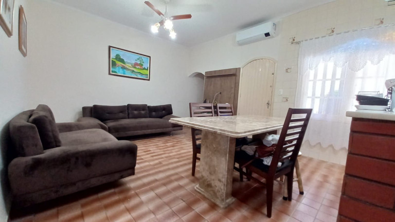 Imagem Casa com 2 Quartos à Venda, 170 m² em Balneário Gaivota - Itanhaém