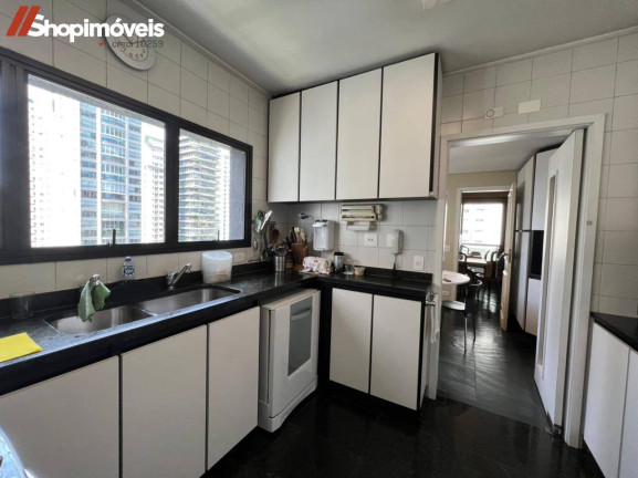Imagem Apartamento com 4 Quartos à Venda, 220 m² em Itaim Bibi - São Paulo