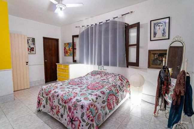 Imagem Casa com 6 Quartos à Venda, 249 m² em Itaipu - Niterói Imagem Casa com 6 Quartos à Venda, 249 m² em Itaipu - Niterói
