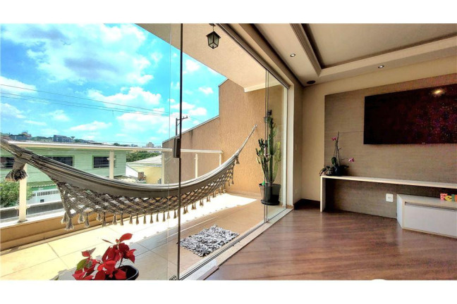 Imagem Casa com 3 Quartos à Venda, 403 m² em Vila Curuçá - Santo André Imagem Casa com 3 Quartos à Venda, 403 m² em Vila Curuçá - Santo André