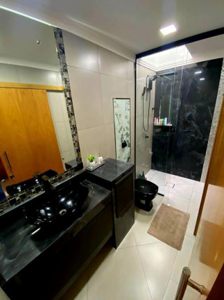 Imagem Casa com 3 Quartos à Venda, 193 m² em Jardim Liberdade - Maringá