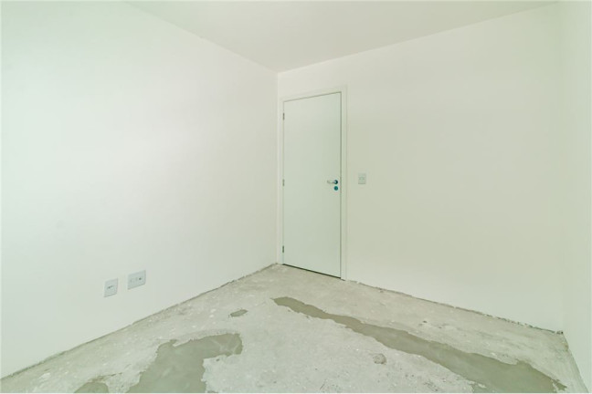 Imagem Imóvel com 3 Quartos à Venda, em Menino Deus - Porto Alegre Imagem Imóvel com 3 Quartos à Venda, em Menino Deus - Porto Alegre