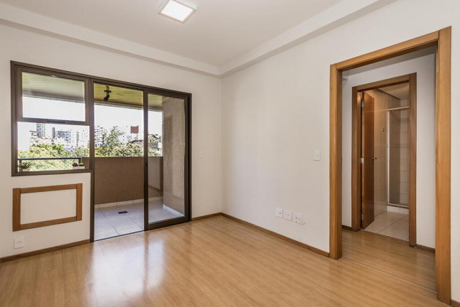 Imagem Apartamento com 2 Quartos à Venda, 72 m² em Petrópolis - Porto Alegre