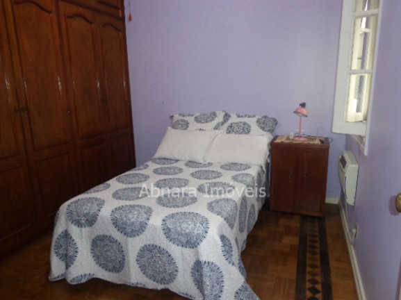Imagem Casa com 4 Quartos à Venda, 250 m² em Jardim Botânico - Rio De Janeiro